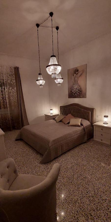 Apartament La Casa Sotto Il Castello Bracciano  Zewnętrze zdjęcie